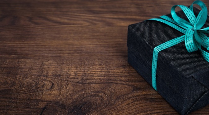 Considerations When Buying a Gift post thumbnail image