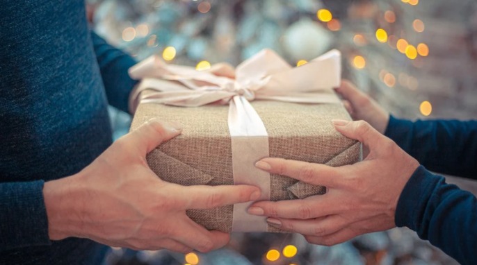 giving a gift